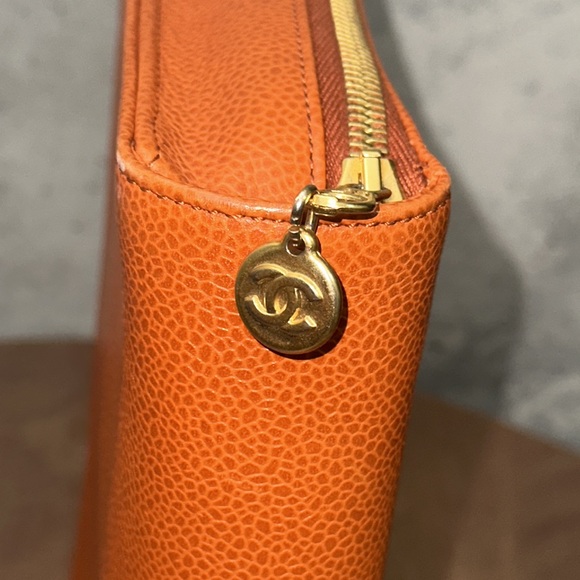 Chanel orange caviar jewelry case travel storage - Picture 8 of 15